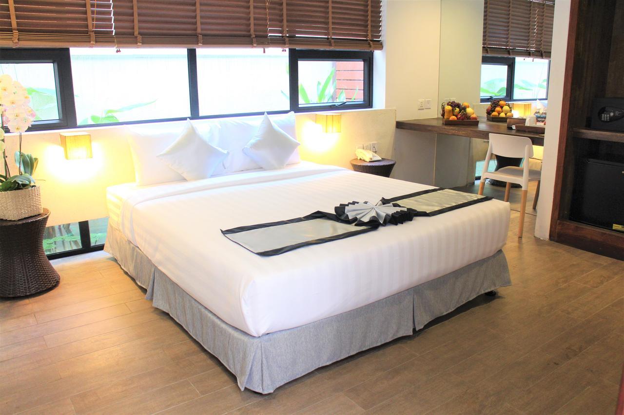 De Ninth Boutique Hotel & Spa พนมเปญ ภายนอก รูปภาพ